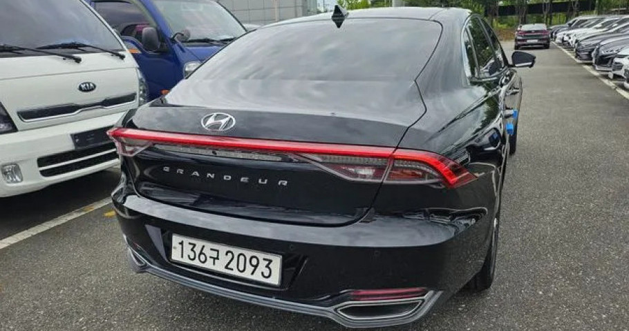 Hyundai Grandeur 