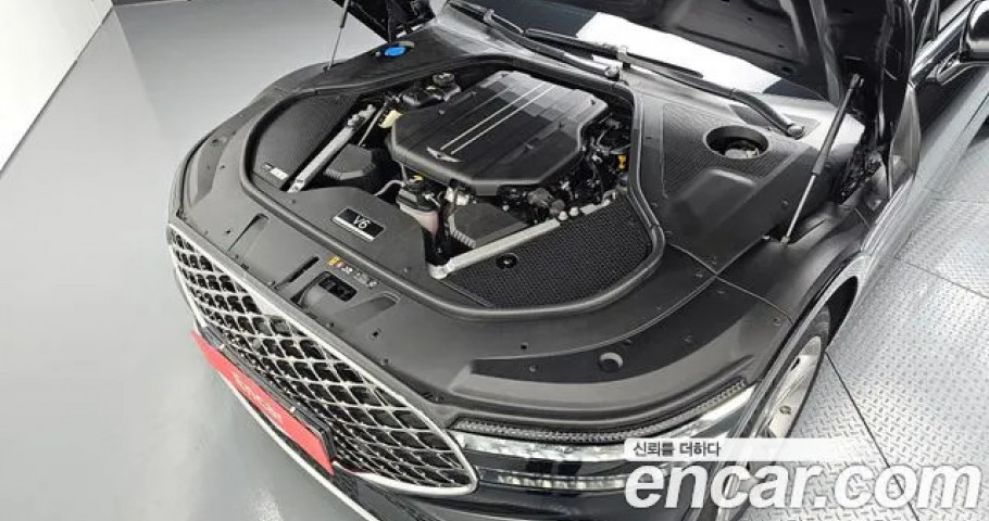 Genesis G90 