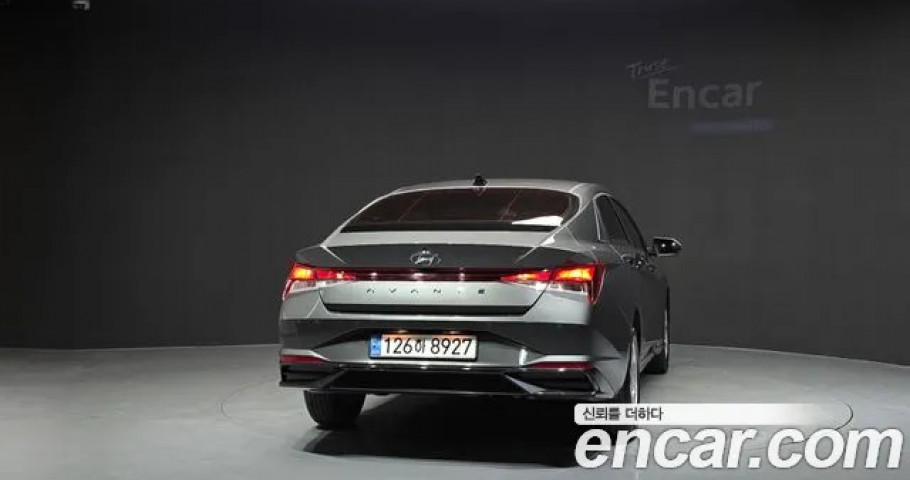 Hyundai Avante (Elantra) 