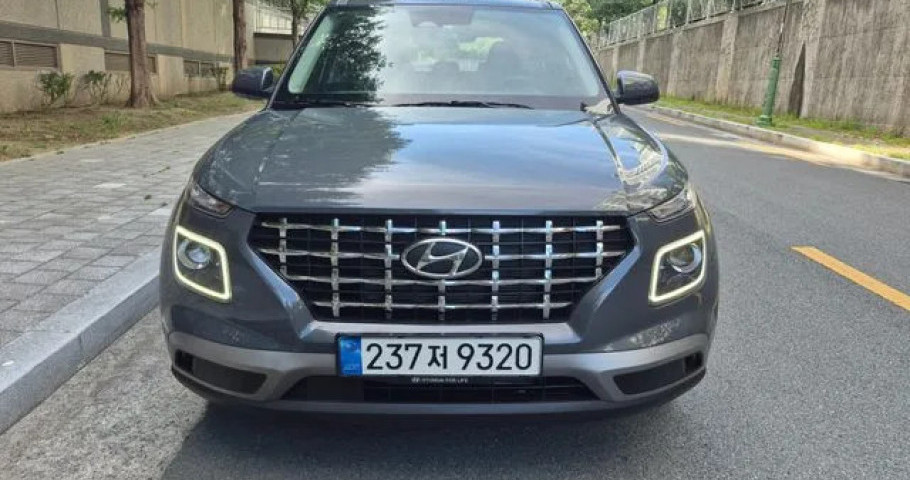 Hyundai Venue 
