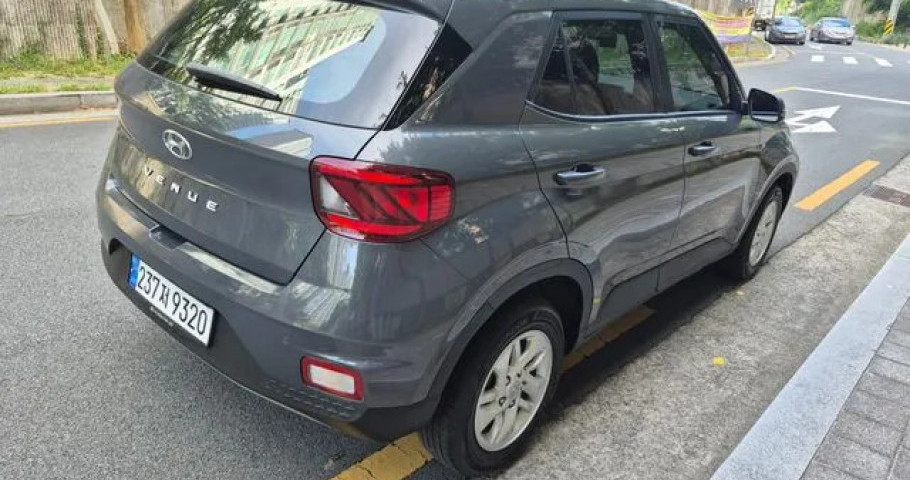 Hyundai Venue 