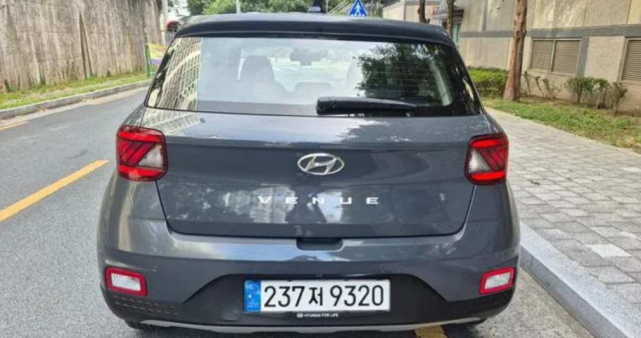 Hyundai Venue 