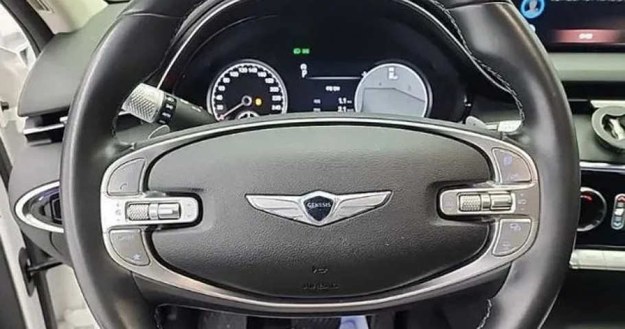 Genesis Gv70 