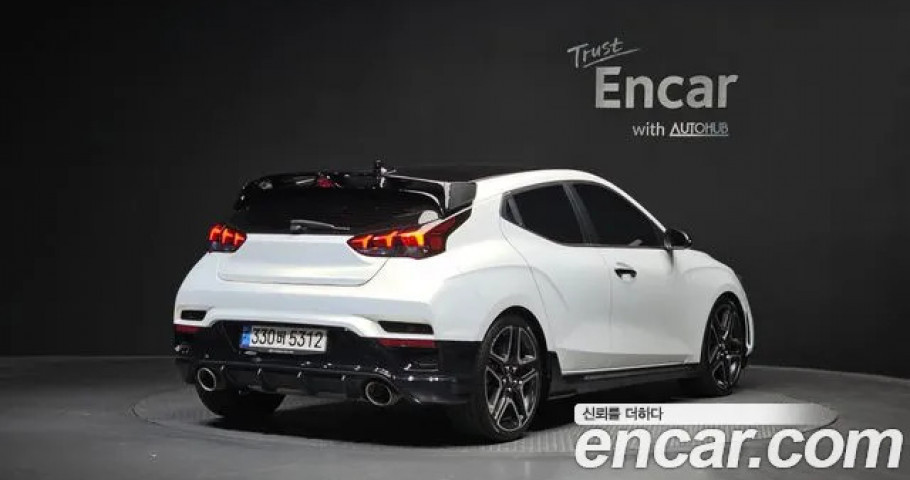Hyundai Veloster 