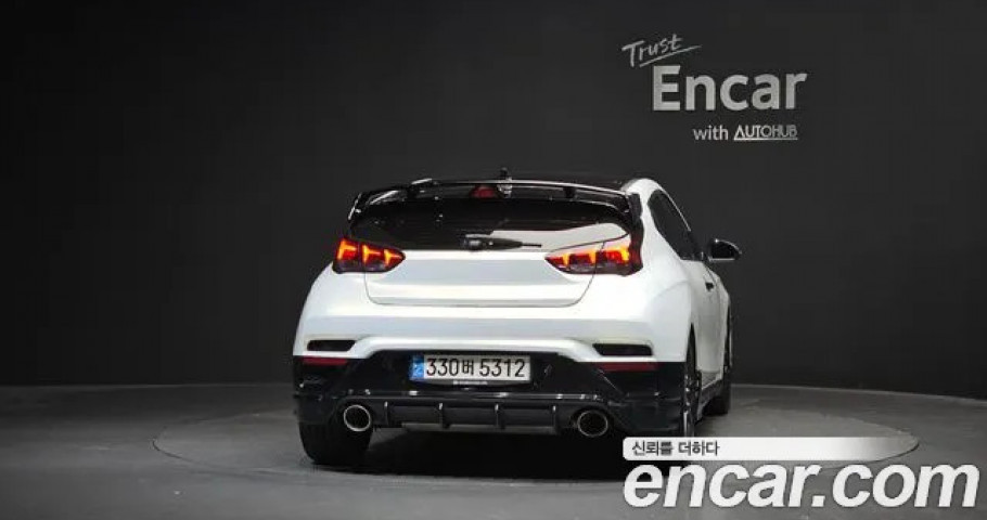 Hyundai Veloster 
