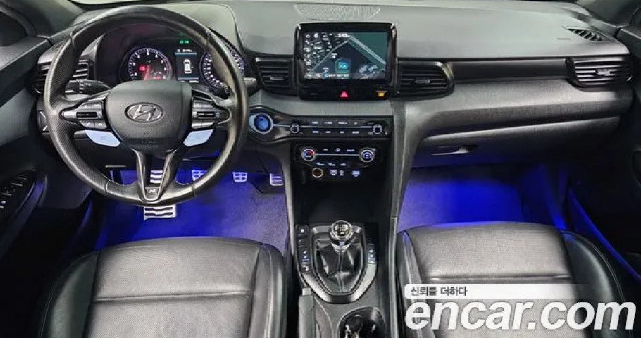 Hyundai Veloster 
