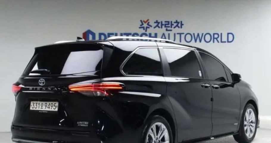 Toyota Sienna 