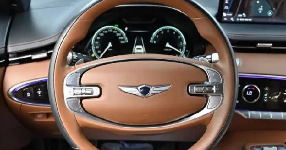 Genesis Gv70 