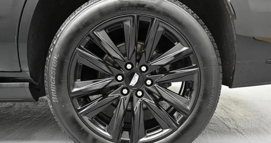 Cadillac Escalade 