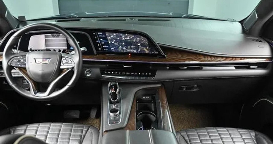 Cadillac Escalade 