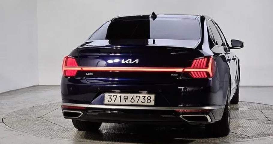 Kia K9 