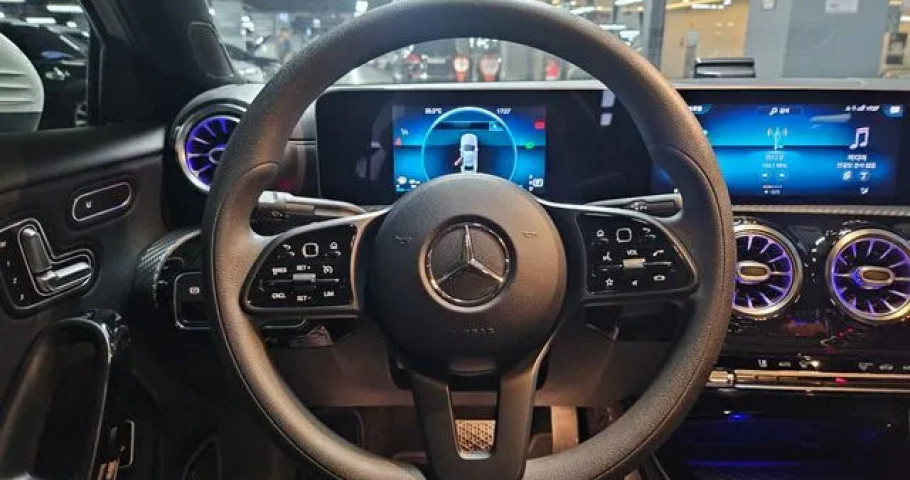 Mercedes-Benz A-Class 
