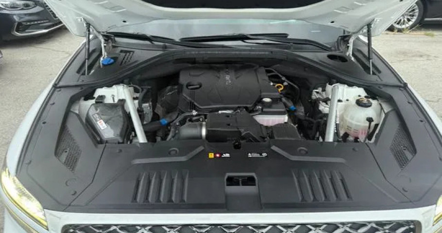 Genesis Gv70 