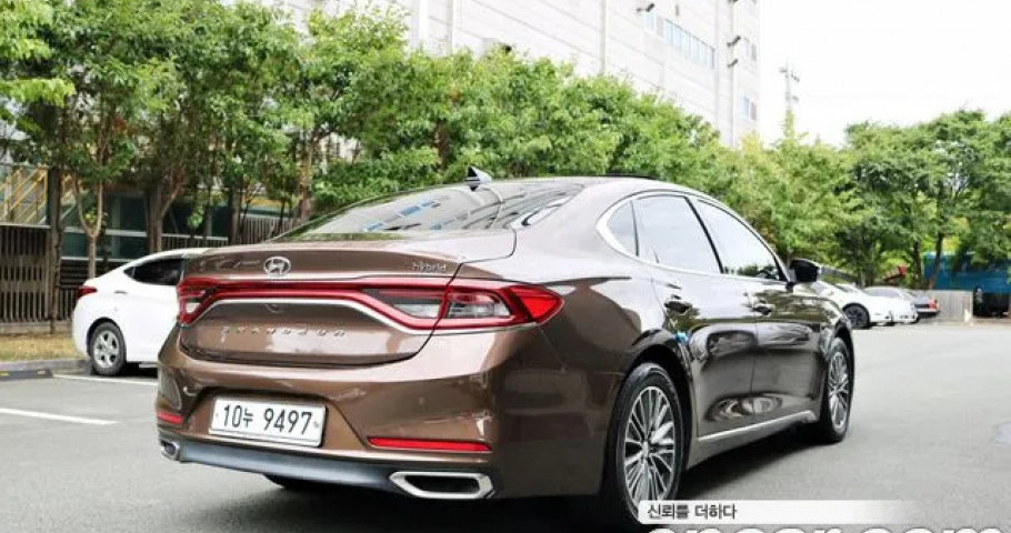 Hyundai Grandeur 