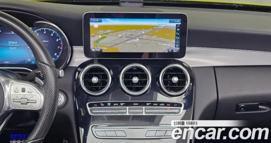 Mercedes-Benz C-Class 