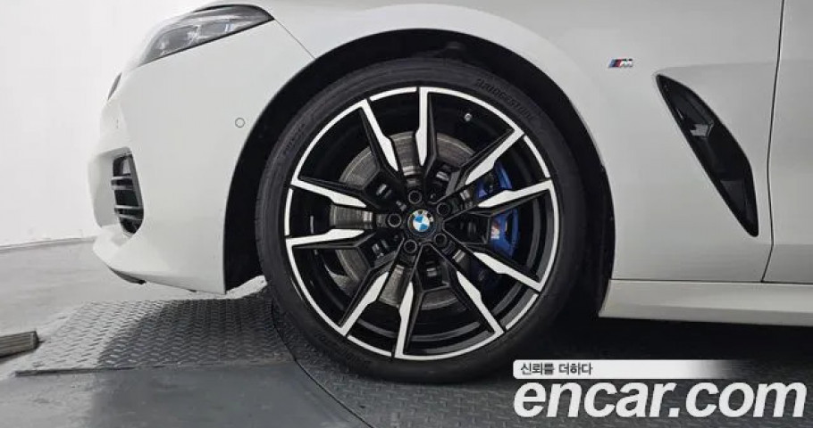 Bmw 8-Series 