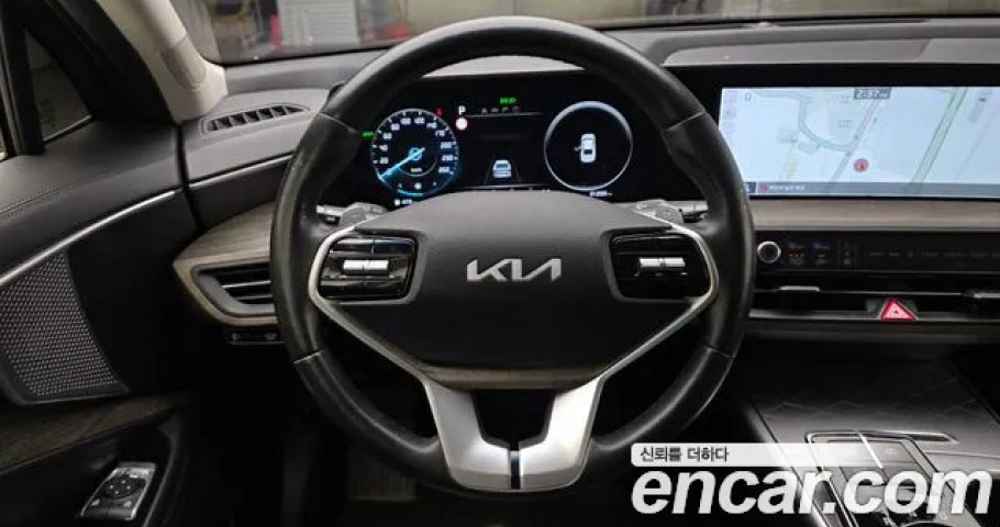 Kia K8 