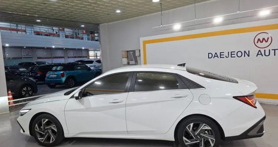 Hyundai Avante (Elantra) 