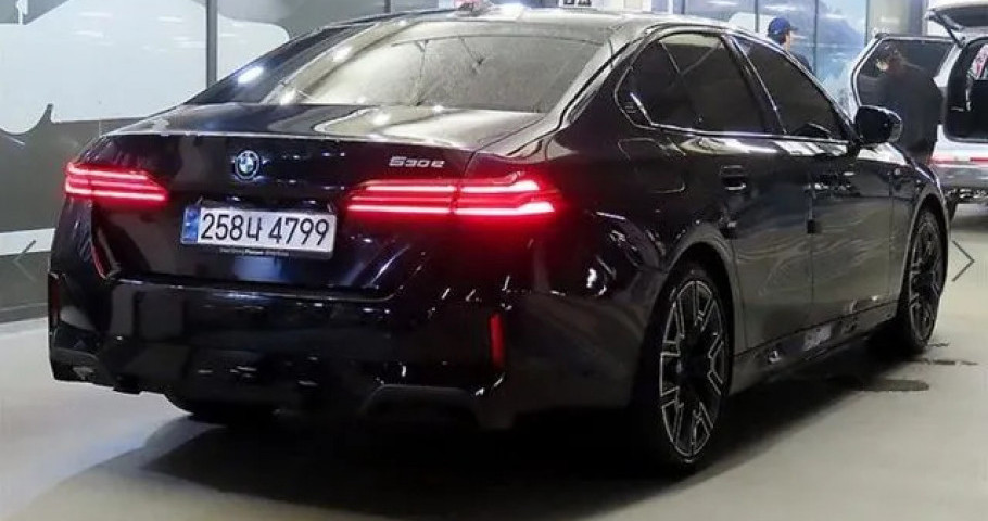 Bmw 5-Series 