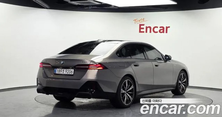 Bmw 5-Series 
