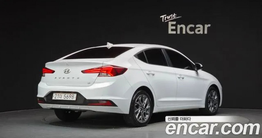 Hyundai Avante (Elantra) 