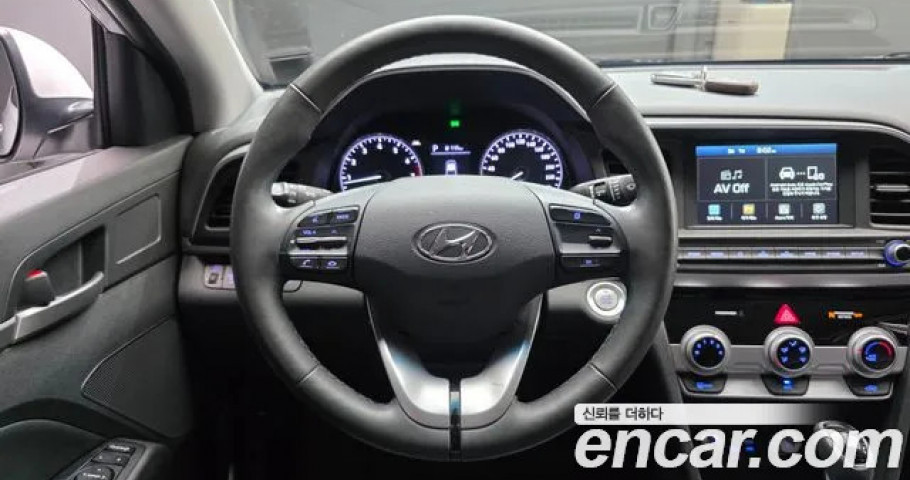 Hyundai Avante (Elantra) 