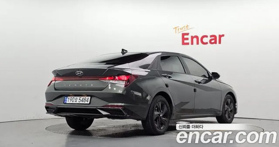 Hyundai Avante (Elantra) 