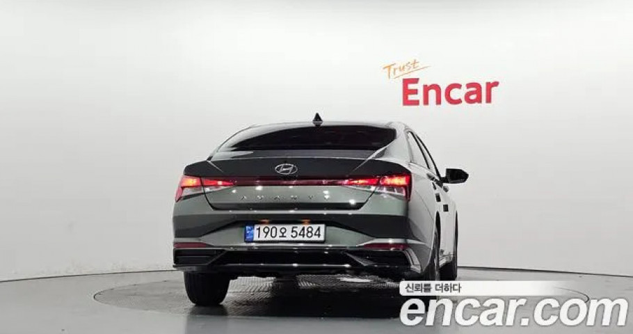 Hyundai Avante (Elantra) 