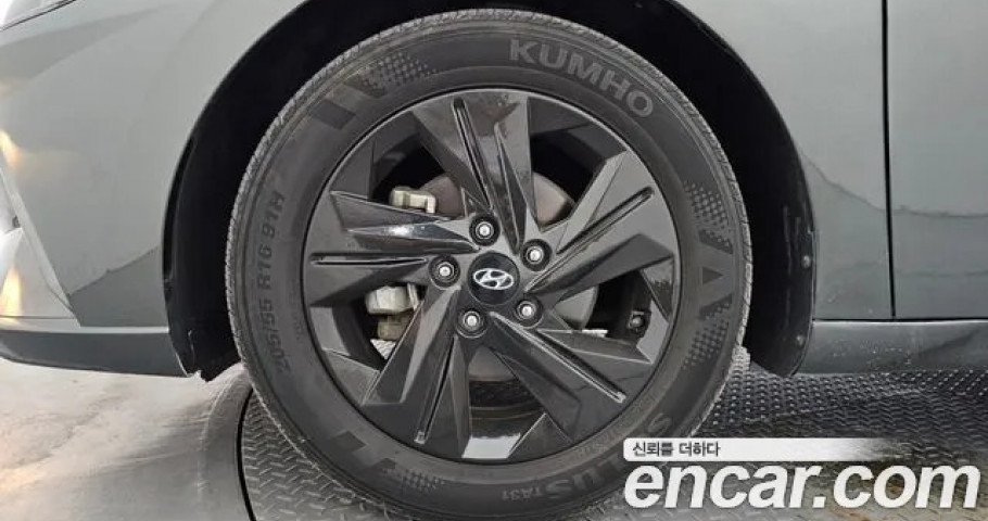 Hyundai Avante (Elantra) 