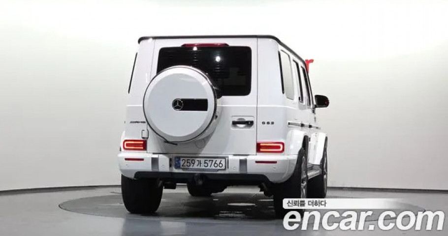 Mercedes-Benz G-Class 