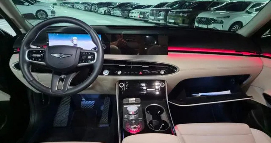 Genesis Gv70 