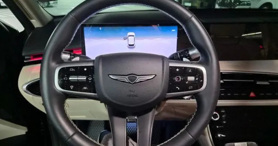 Genesis Gv70 
