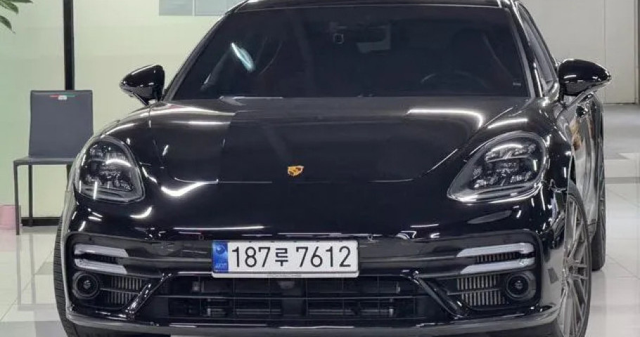 Porsche Panamera 