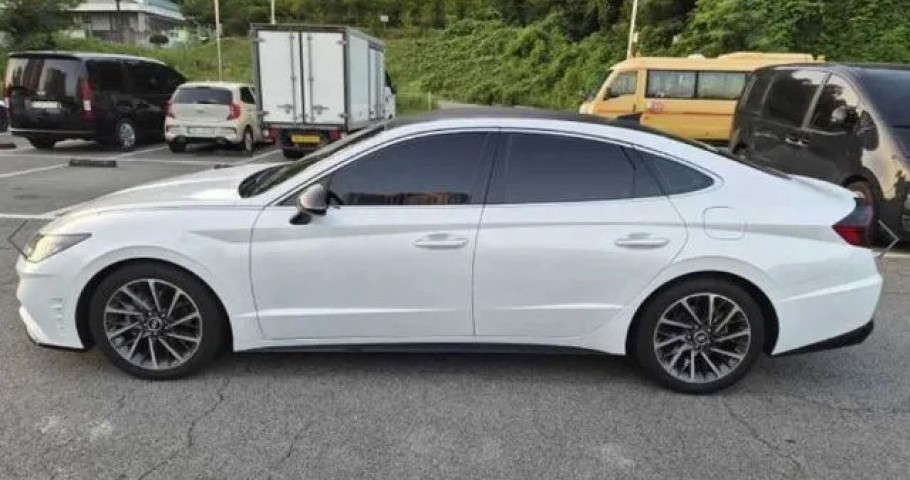 Hyundai Sonata 
