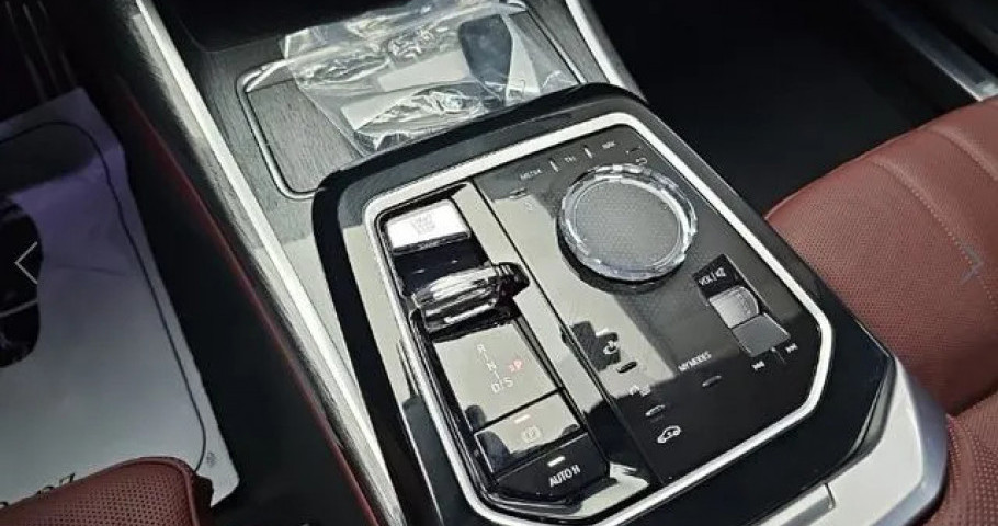 Bmw 7-Series 