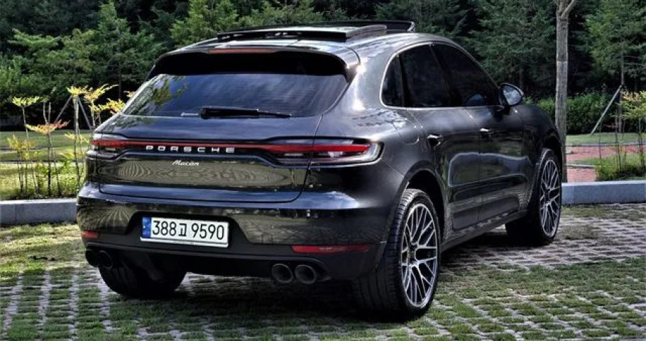 Porsche Macan 