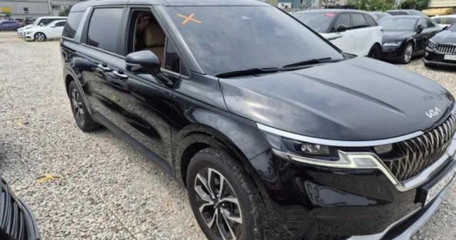 Kia Carnival 