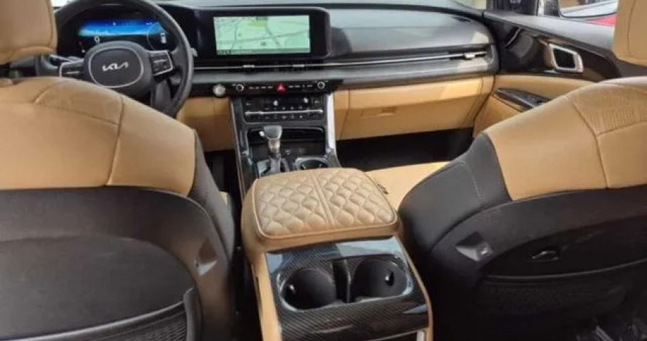 Kia Carnival 