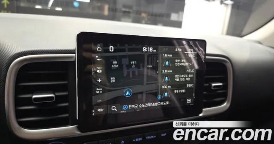 Hyundai Venue 