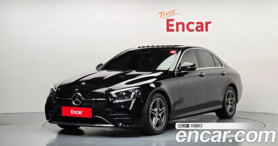 Mercedes-Benz E-Class 