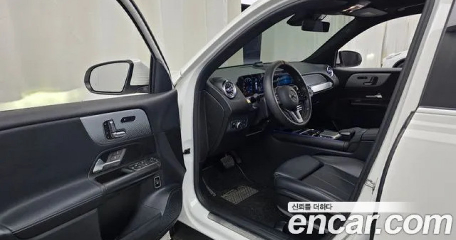 Mercedes-Benz Glb-Class 