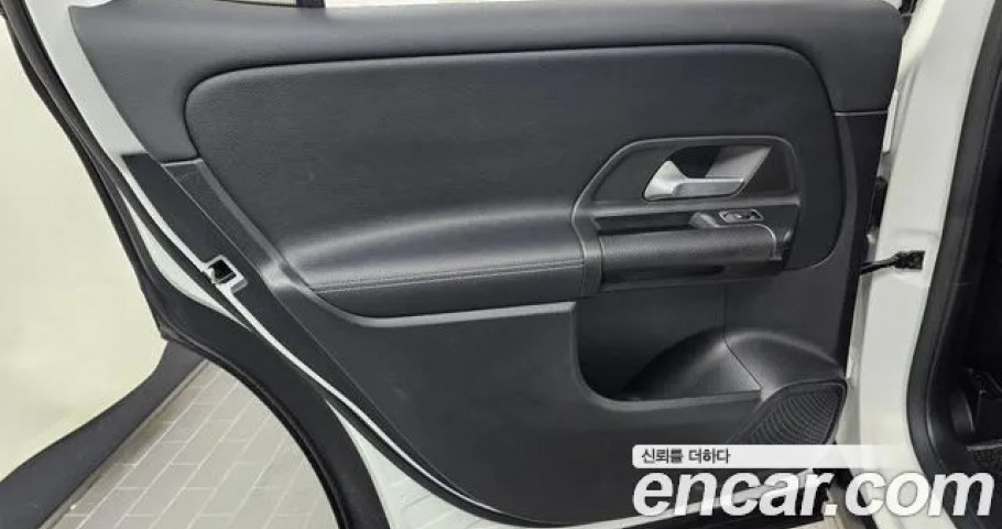 Mercedes-Benz Glb-Class 