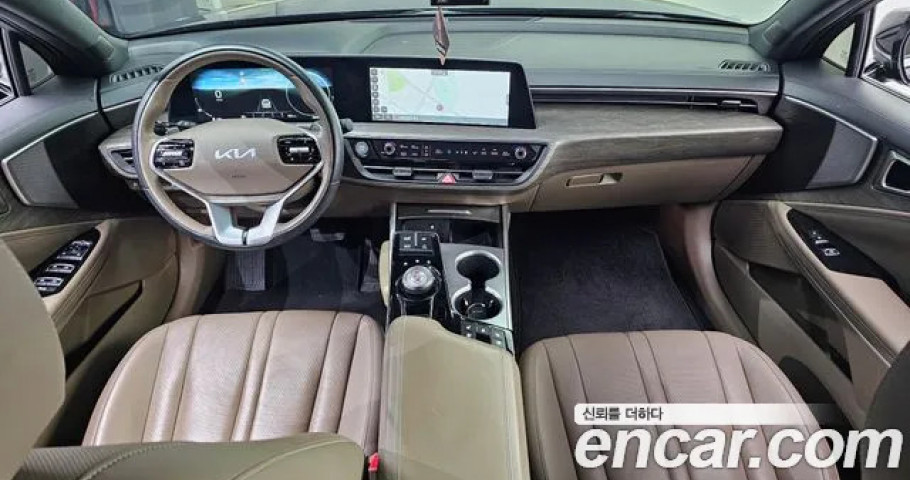 Kia K8 