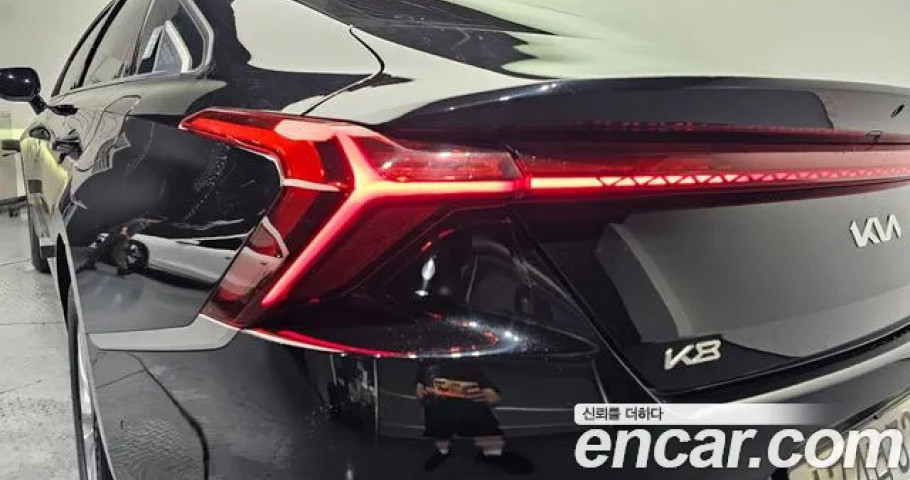 Kia K8 