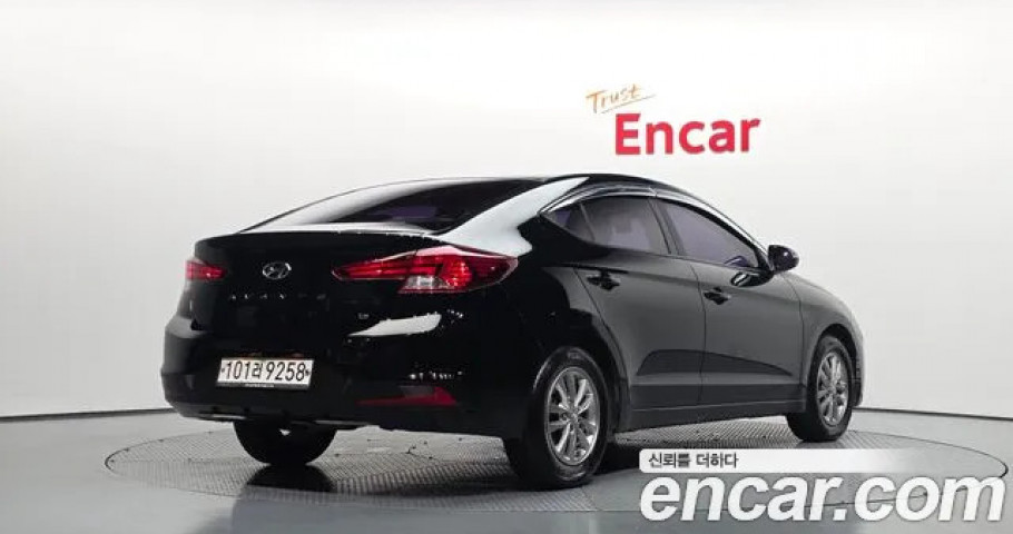 Hyundai Avante (Elantra) 