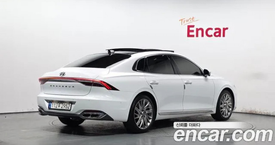 Hyundai Grandeur 