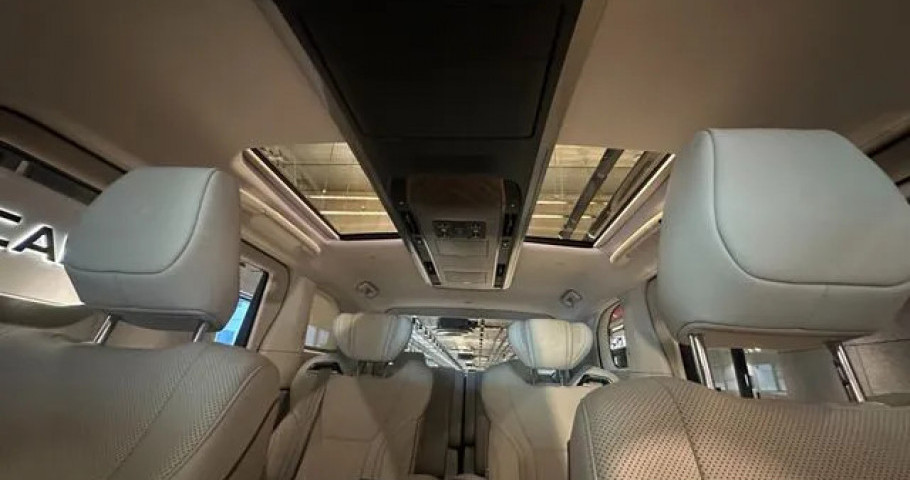 Lexus Lm 