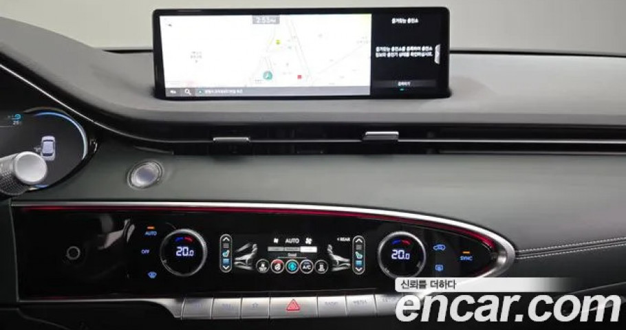 Genesis Gv70 