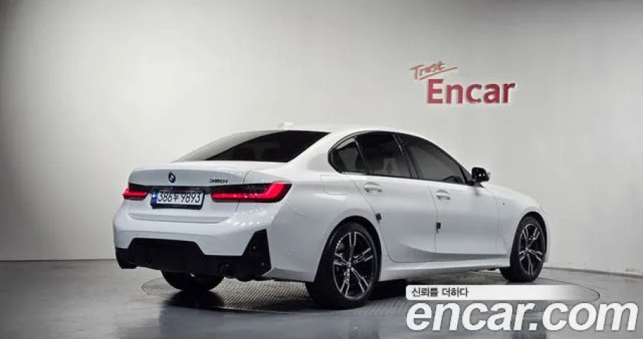 Bmw 3-Series 