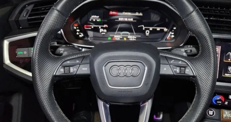 Audi Q3 